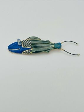 Jewelry 10 Hand-Painted Blue & Green Porcelain Fish Brooch with Gold Accents